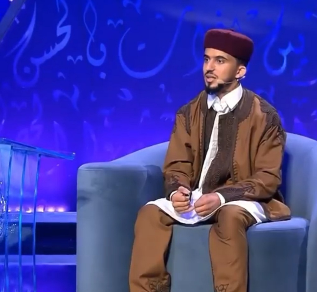 “حول مسألة إعرابية” .. شاعر ليبي يُحرج لجنة تحكيم برنامج أمير الشعراء