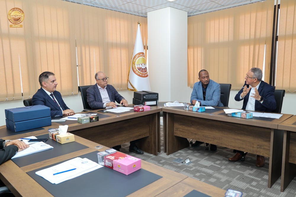 لجنة متابعة أوضاع جهاز الإمداد الطبي تعقد اجتماعها السادس