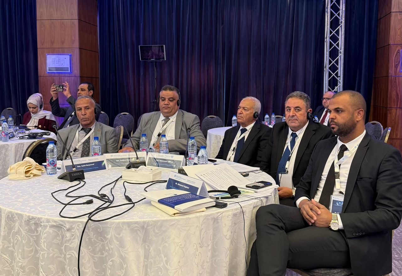 الشعاب والفيرس يشاركان في الدورة التدريبية البرلمانية في عمّان