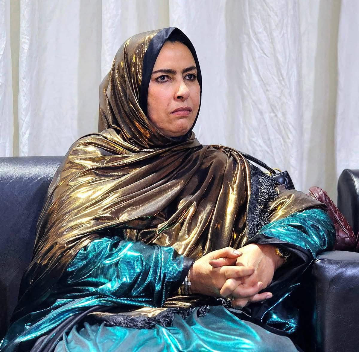 الدكتور الصديق حفتر يعزي الطوارق في وفاة مبروكة الشريف