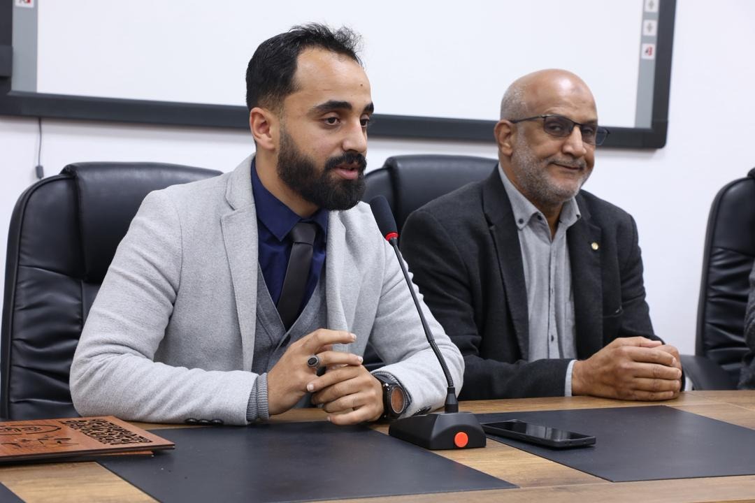 مركز التدريب بالنواب وكلية الإعلام ينظمان ندوة حول الاتصال المؤسسي