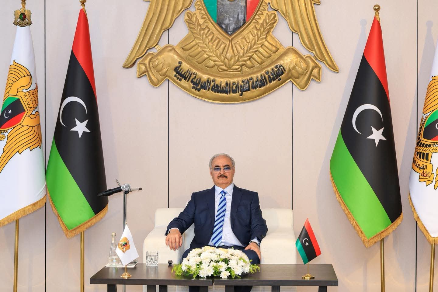 القائد العام يبارك إجراء انتخابات المجالس البلدية 