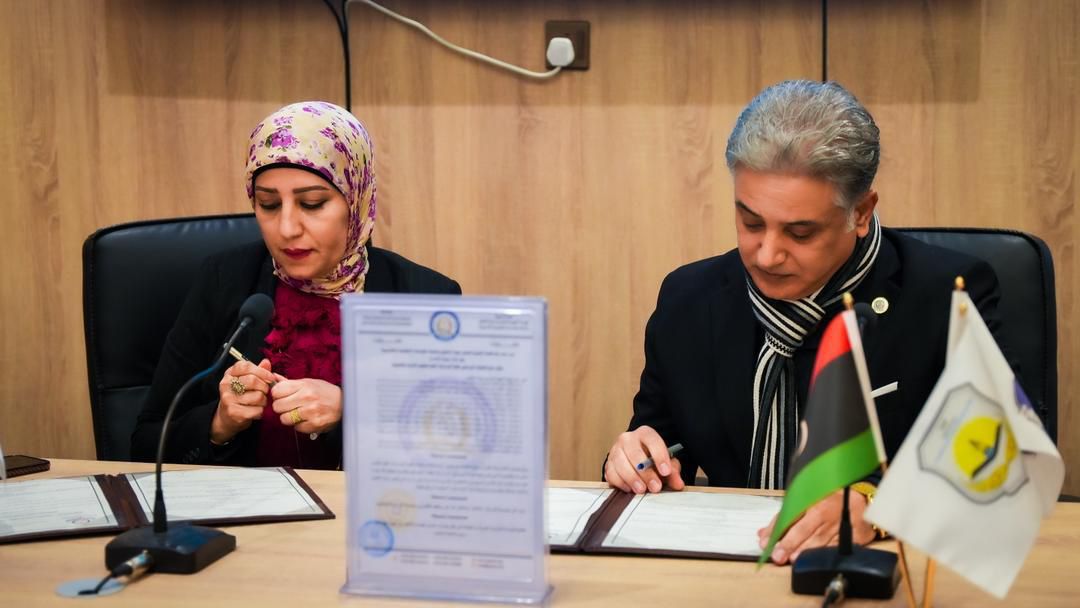 اتفاقية علمية لتعزيز البحث الأمني والقانوني وتطوير الكوادر الوطنية