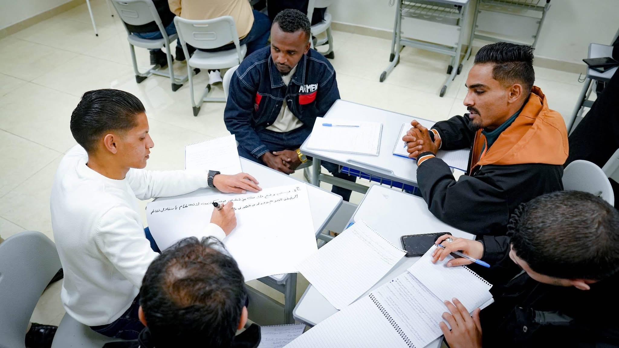 منتسبو وزارة الداخلية الليبية يشاركون في دورة تدريبية متخصصة بالمملكة الأردنية