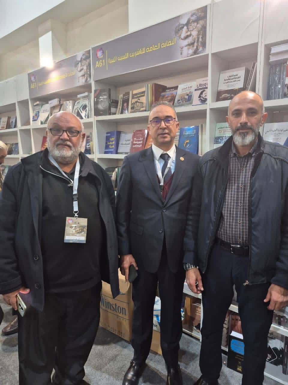 الشويهدي يزور معرض القاهرة الدولي للكتاب 