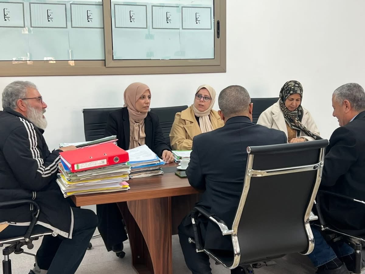 لجنة شؤون العاملين بتعليم بنغازي تناقش تسوية ملفات وظيفية