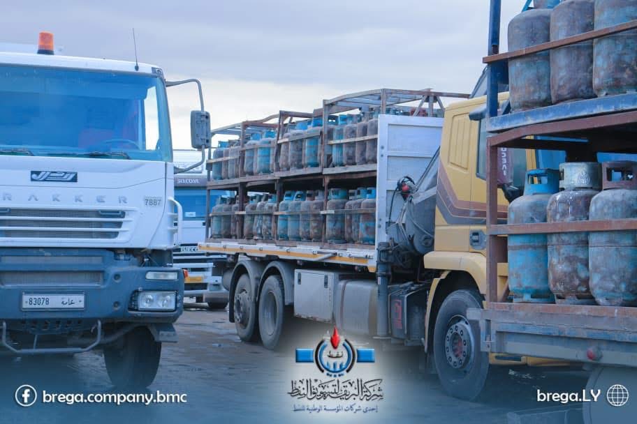 استمرار توزيع شحنات أسطوانات الغاز من مستودع رأس المنقار للمناطق الوسطى والشرقية