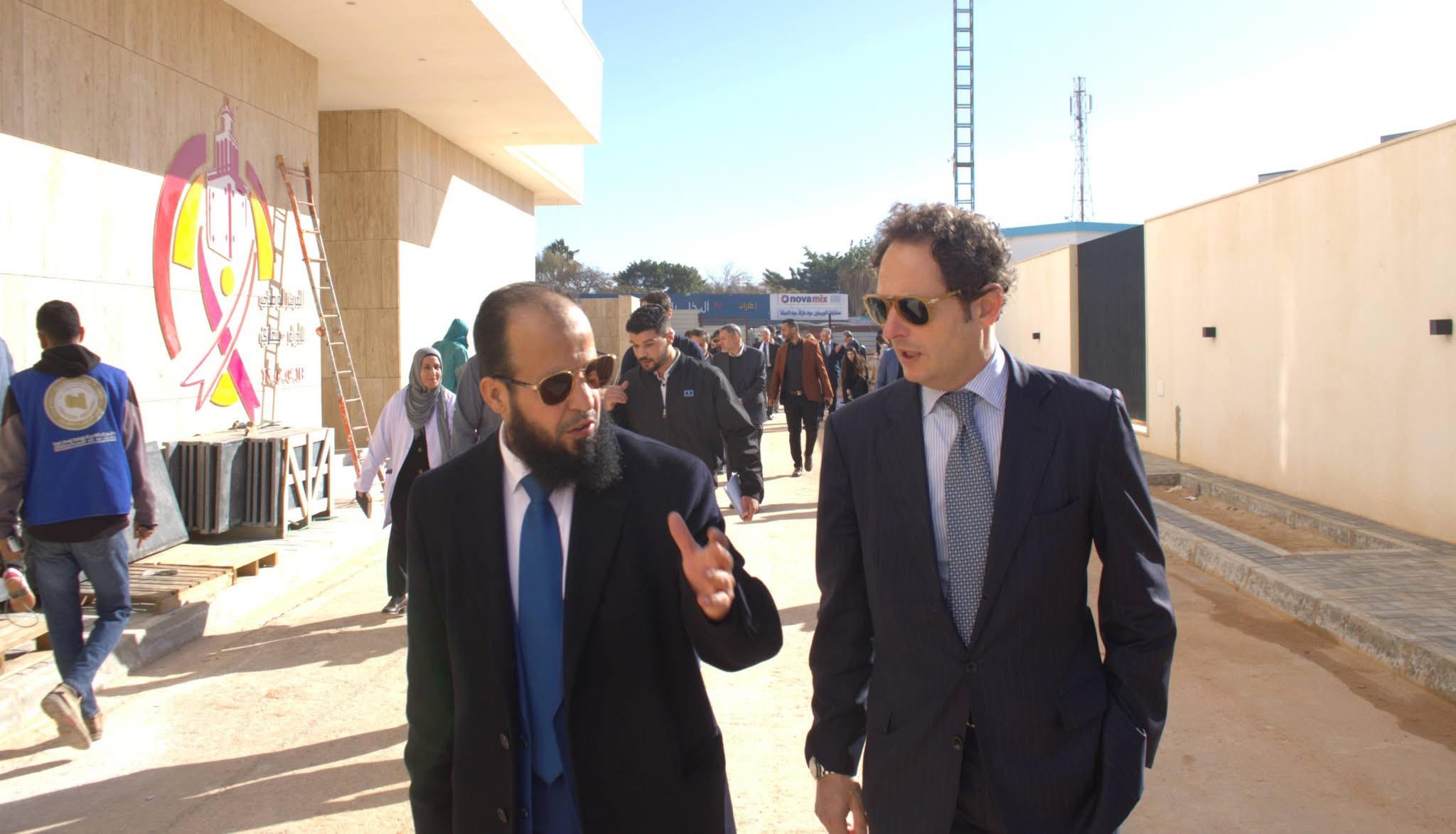 وفد طبي إيطالي يزور المركز الوطني للأورام لمتابعة سير العمل إيذانًا بتشغيل المبنى الطبي الجديد