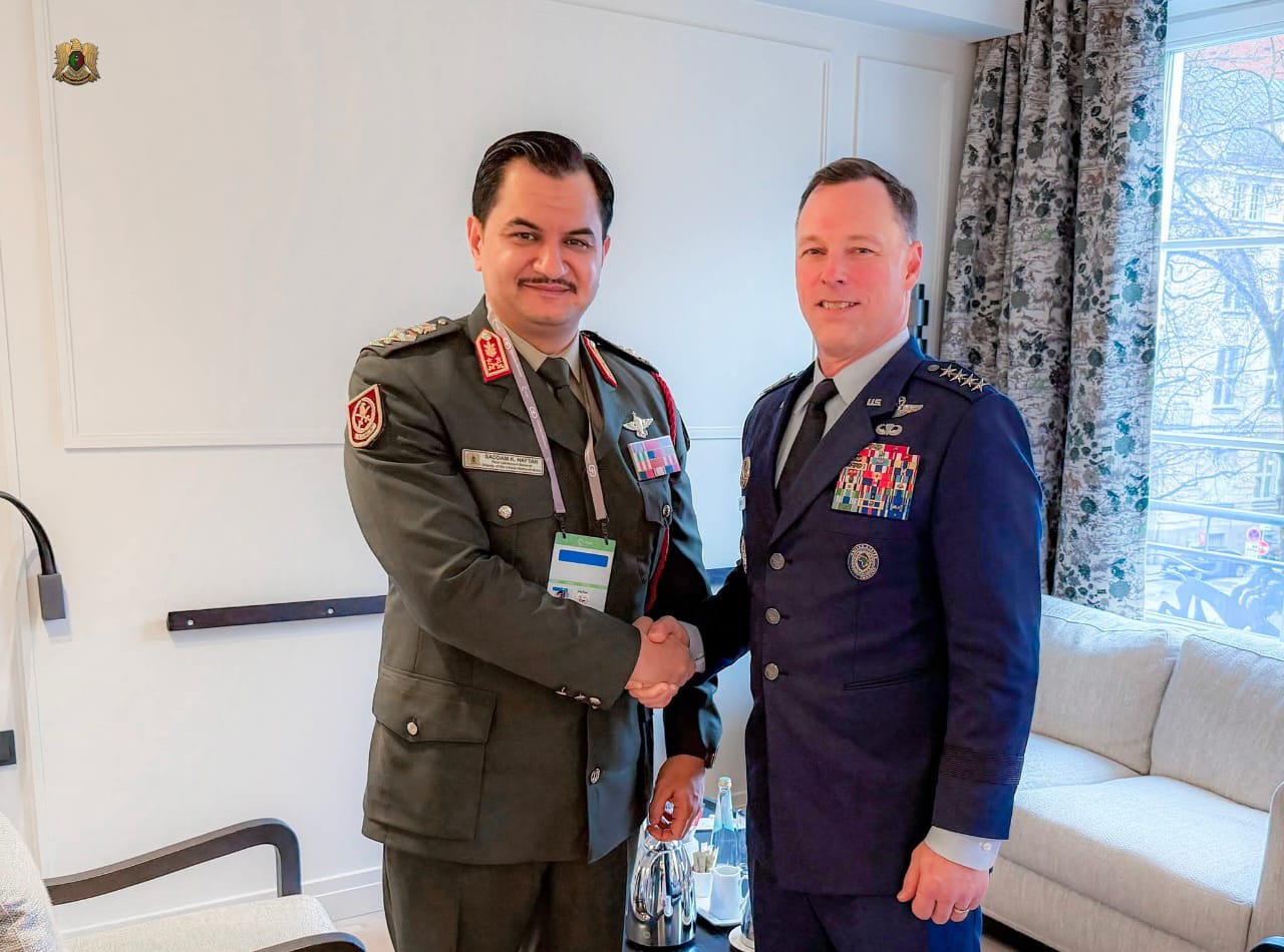 الفريق صدام يبحث مع قائد الأفريكوم مستجدات الأوضاع في ليبيا