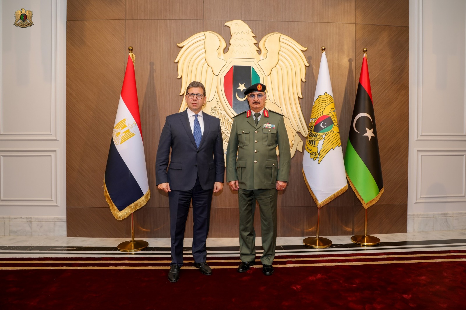 القائد العام يستعرض مع رئيس المخابرات المصرية التطورات المحلية والإقليمية