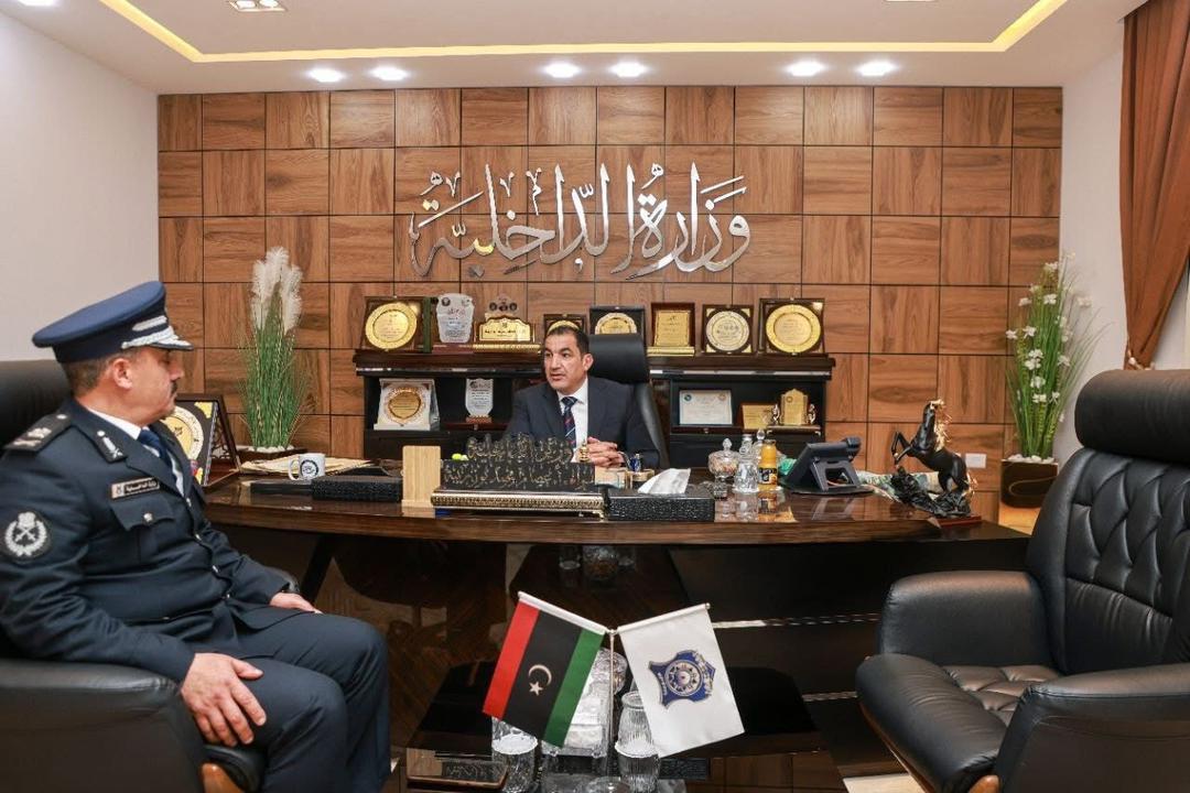 الداخلية تبحث إطلاق حملة لمكافحة التسول خلال شهر رمضان