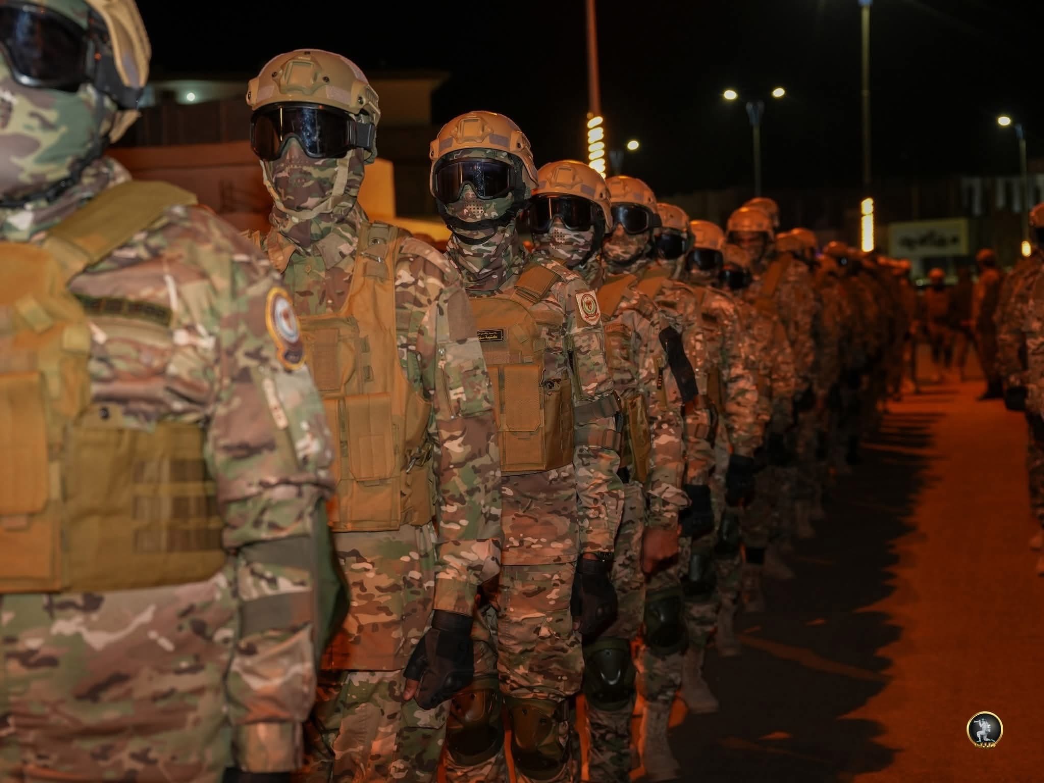 لواء سبل السلام ينفذ مسيرًا ليليًا في شوارع الكفرة