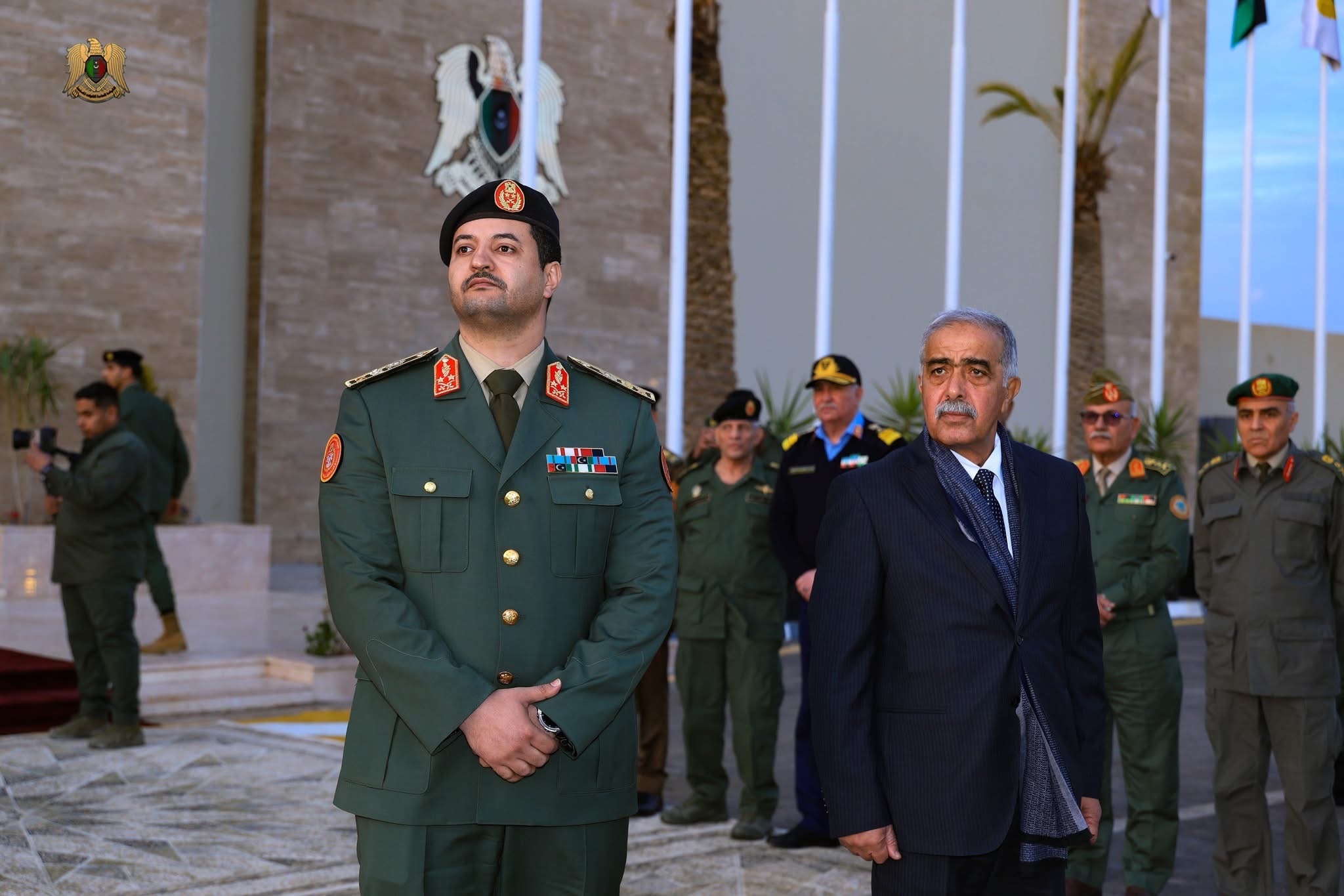 القائد العام للقوات المسلحة يشارك ضباط الجيش في إفطار رمضاني ويؤكد جاهزية القوات لحماية ليبيا