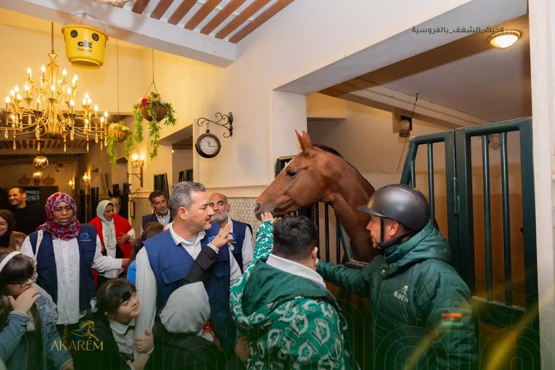 أصدقاء ذوي الهمم يزورون إسطبلات أكارم ضمن فعالية رمضانية
