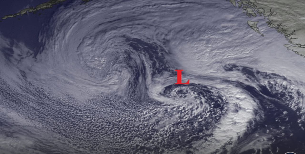 منخفض جوي نشط يثير الغبار ويزيد نشاط الرياح في شمال ليبيا