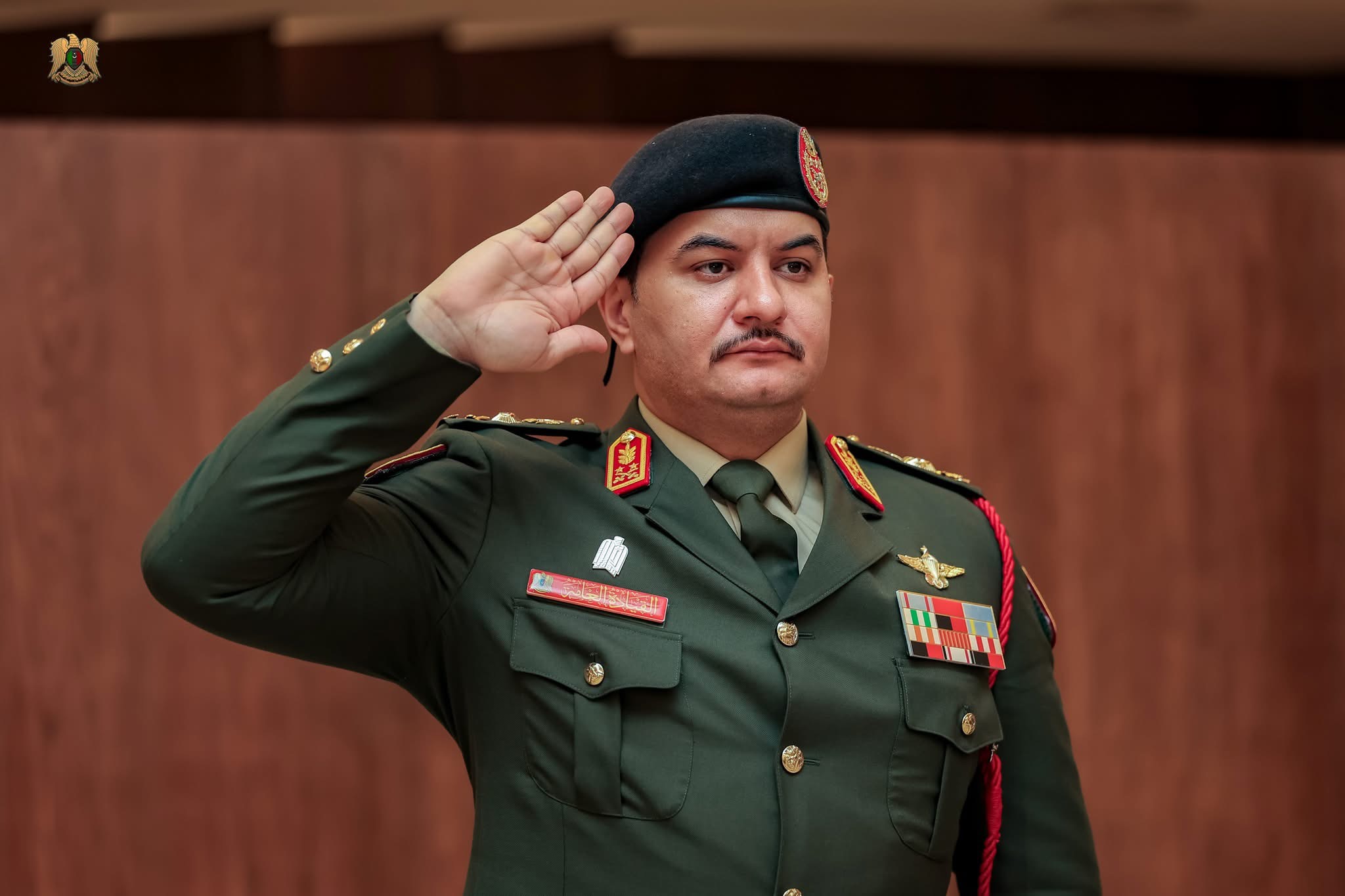 القائد العام للقوات المسلحة يستقبل المهنئين بعيد الفطر ويؤكد جاهزية الجيش