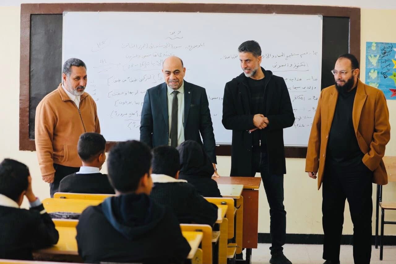 مراقب تعليم بنغازي يزور مدارس لتفقد سير العملية التعليمية