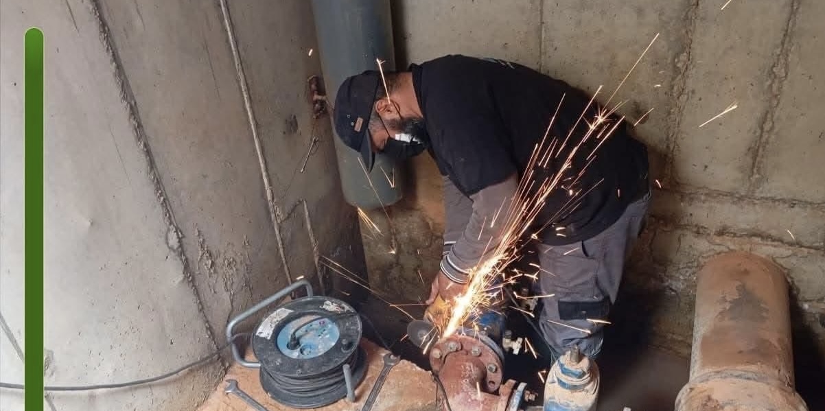 صيانة عاجلة تعيد إمدادات المياه لمزارع مشروع الحنيوة