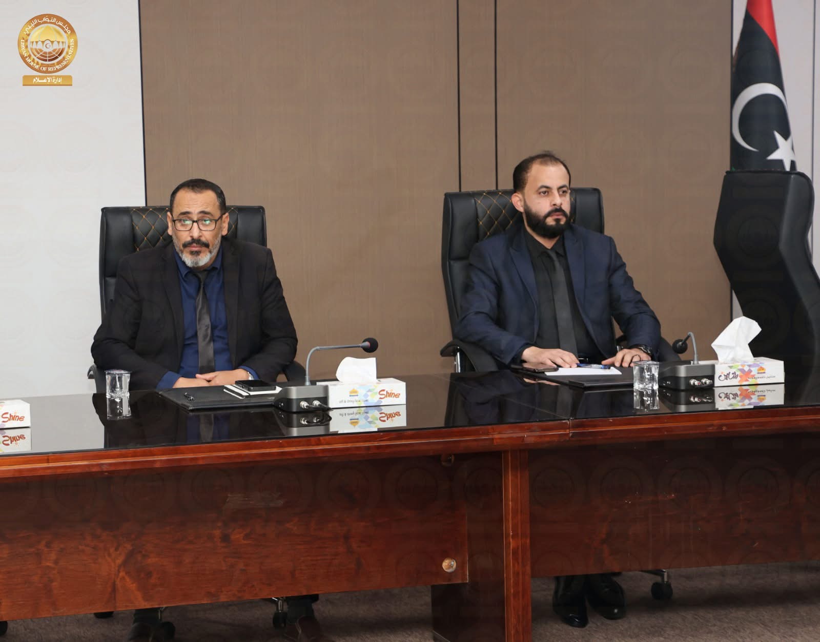 رئيس ديوان مجلس النواب يبحث سير العمل وخطط الربع الثاني خلال اجتماع دوري ببنغازي