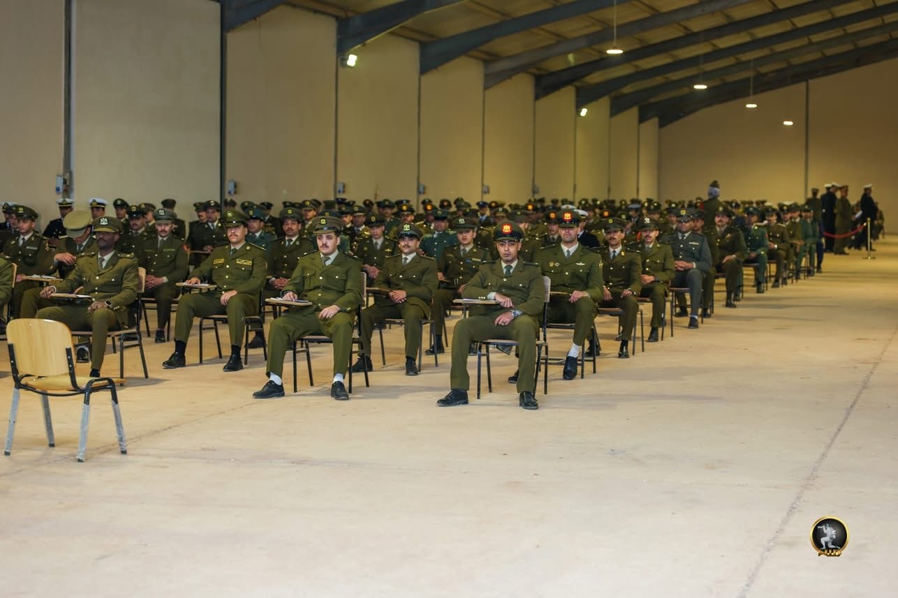 رئيس الأركان يتفقد امتحانات ترقية الضباط ويؤكد على الكفاءة والانضباط