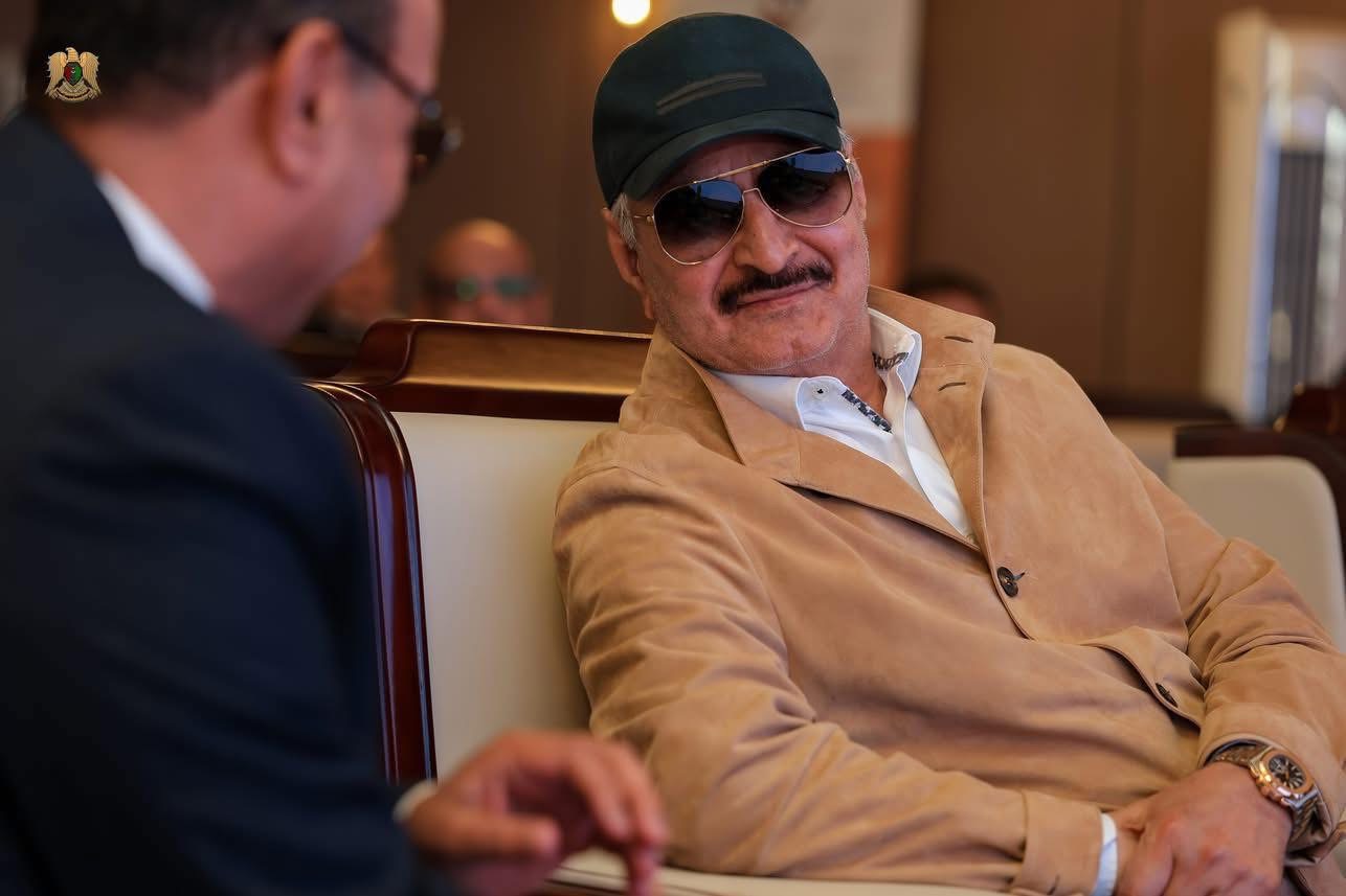 جولة ميدانية القائد العام للقوات المسلحة، المشير أركان حرب ميناء بنغازي "خليفة أبوالقاسم حفتر لمتابعة مشاريع الإعمار وتطوير 