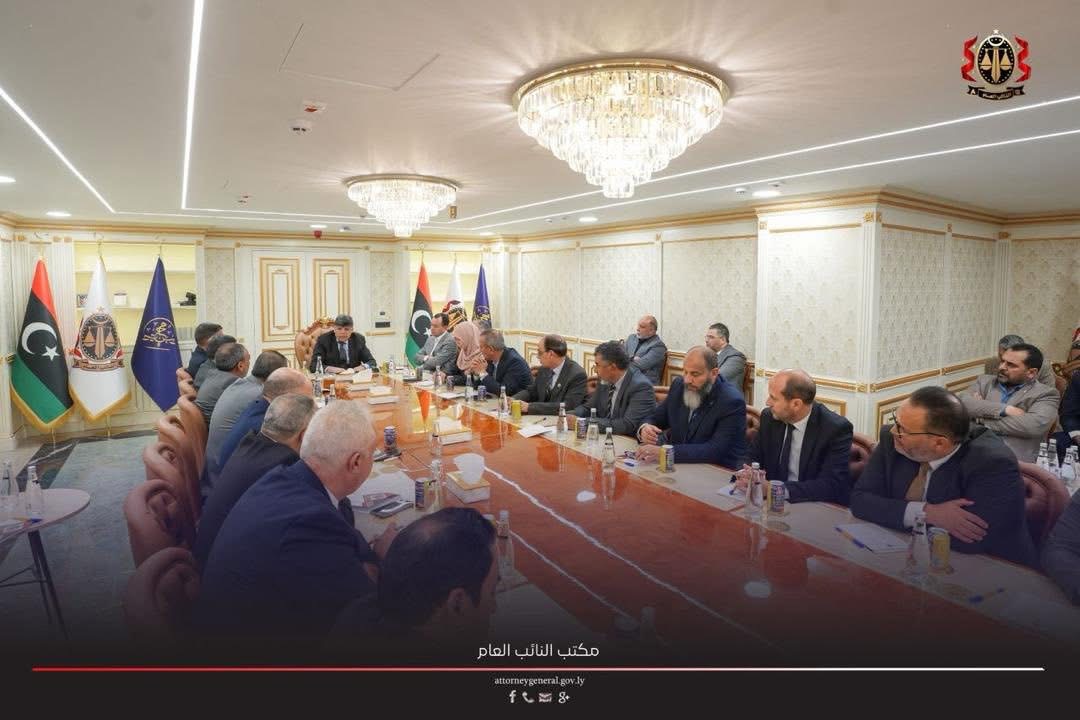 النائب العام يبحث مع المحامين العامين سبل تعزيز جودة عمل النيابة العامة