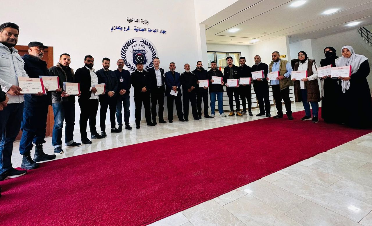 دورة متخصصة لانتشال الرفات البشرية تعزّز كفاءة المباحث الجنائية في بنغازي