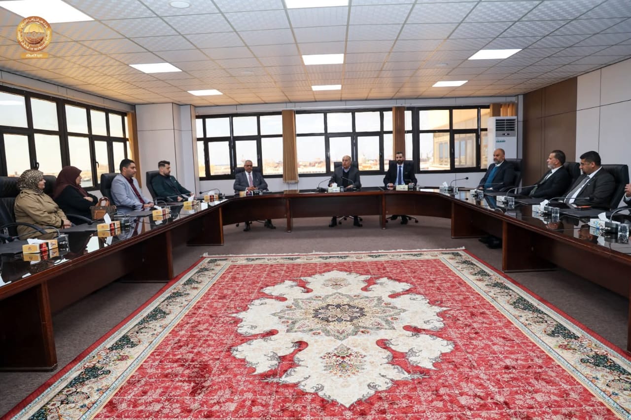    الفضيل يلتقي عددًا من الأطباء ومدراء المراكز الطبية المتعاونين مع ديوان مجلس النواب 