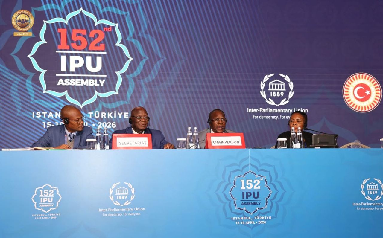 فوزي النويري يشارك في اجتماع المجموعة الإفريقية على هامش أعمال الاتحاد البرلماني الدولي