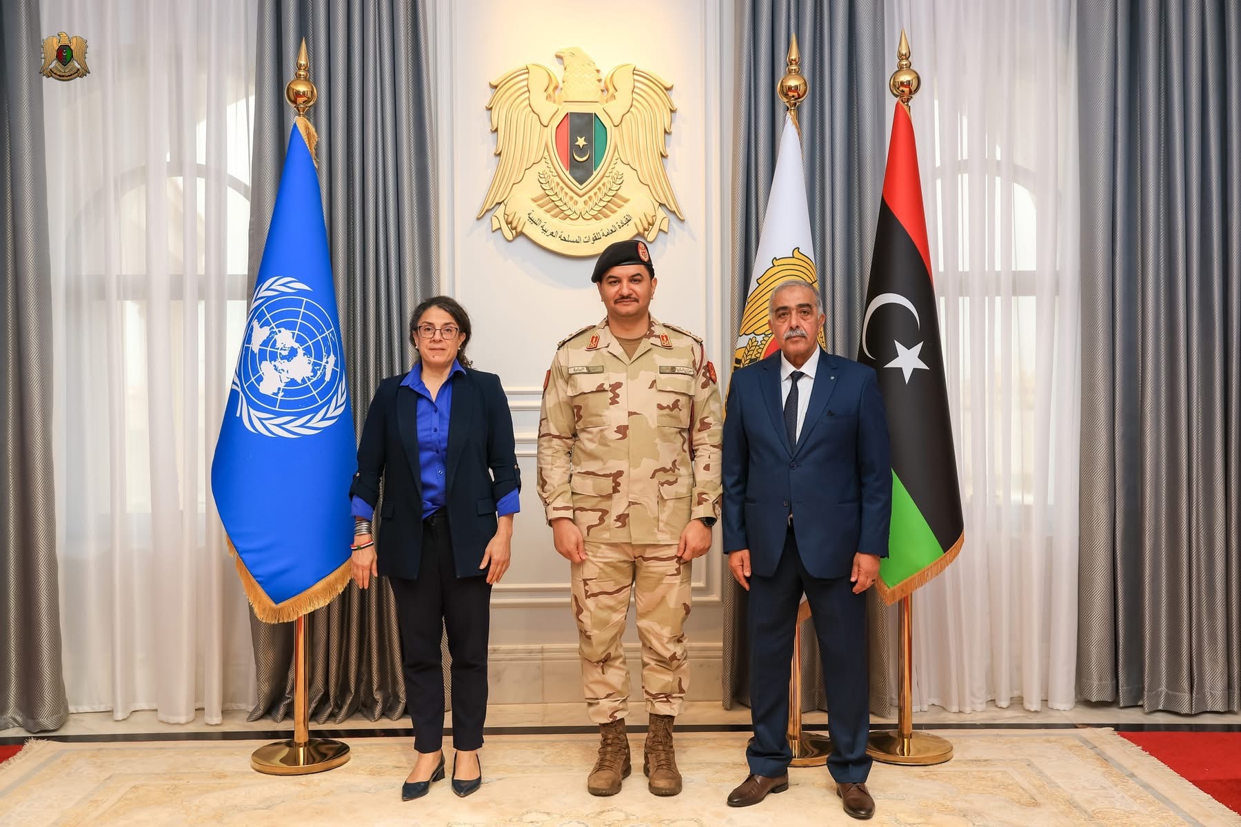 نائب القائد العام  يبحث مع نائبة بعثة الأمم المتحدة مستجدات الملفين السياسي والاقتصادي في بنغازي