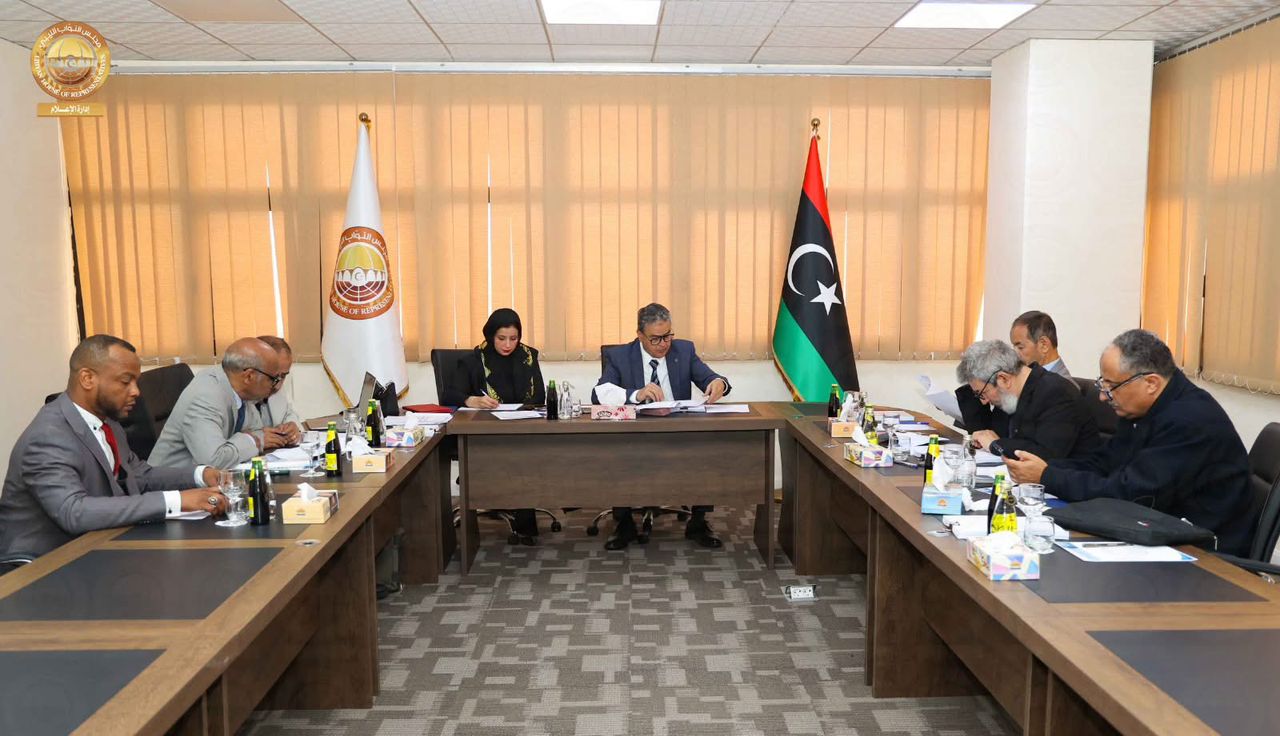 لجنة التخطيط والمالية النيابية تناقش مشروع قانون المصارف والمنشآت المالية