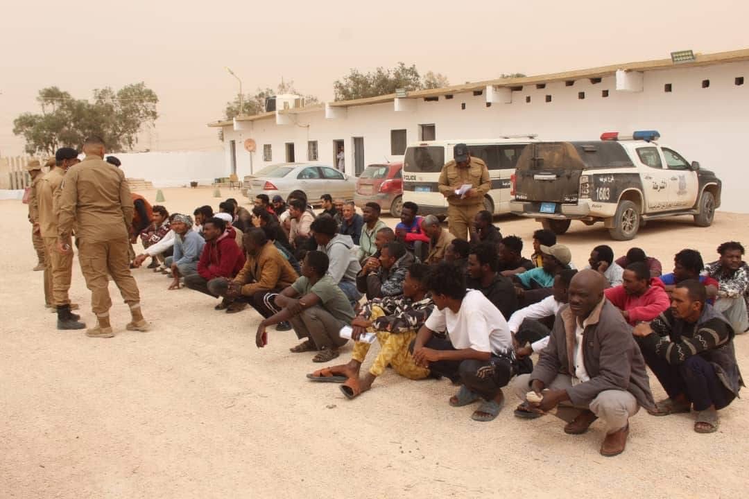 مكافحة الهجرة غير الشرعية درنة يواصل حملاته لضبط المخالفين وتعزيز الاستقرار