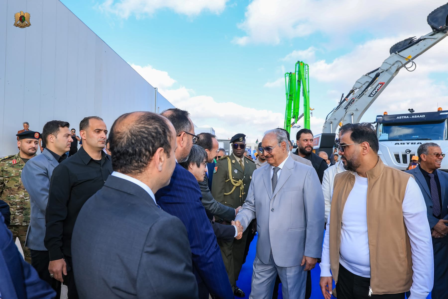 القائد العام يفتتح معرض “ليبيا بيلد بنغازي 2026” بمشاركة واسعة من الشركات المحلية والدولية