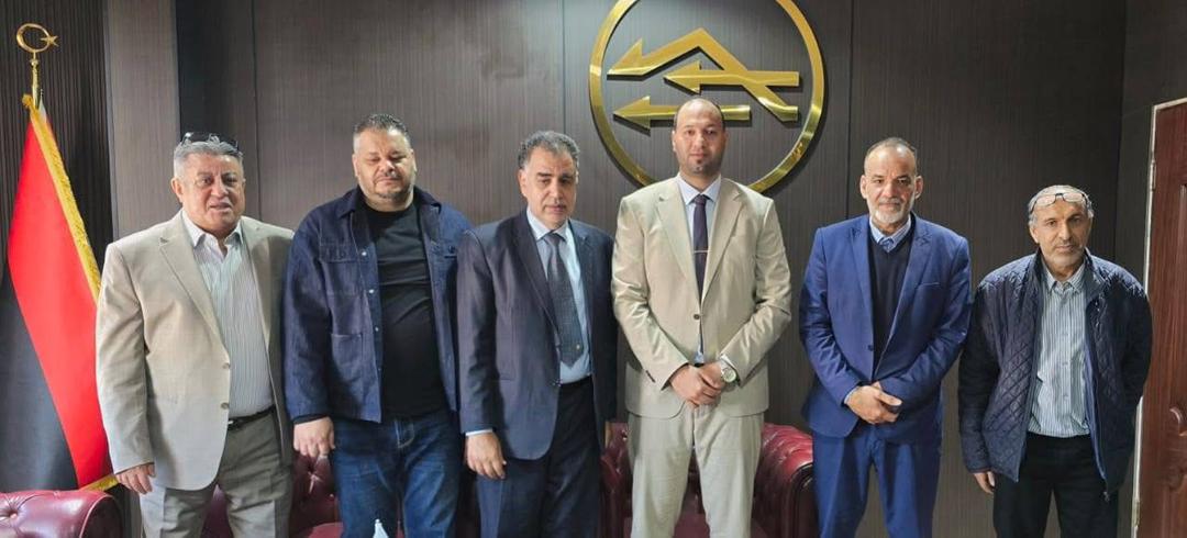 الخطوط الجوية الليبية تقترب من استئناف رحلات بنغازي – الكفرة لتعزيز الربط الجوي الداخلي