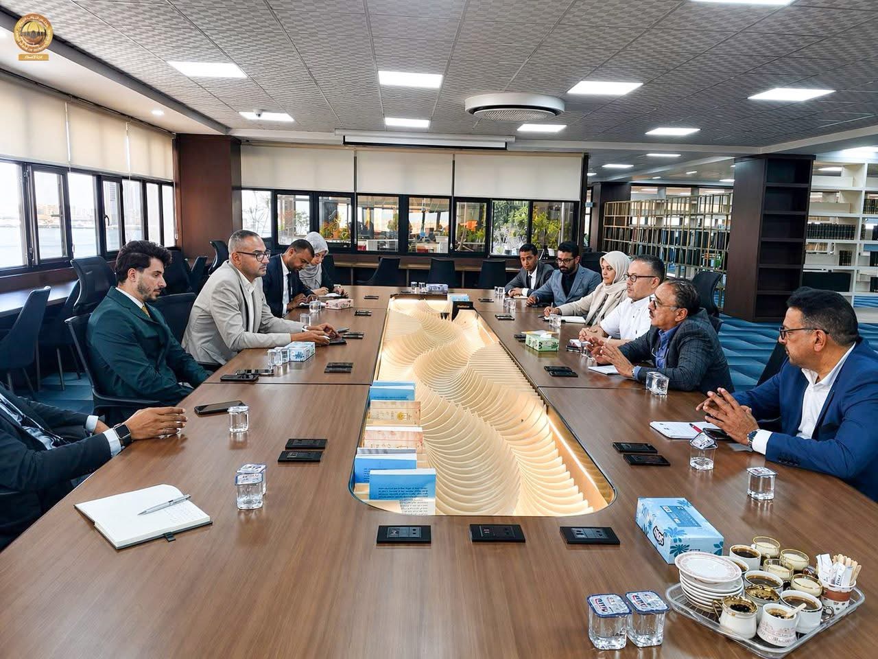 تعزيز التعاون البحثي بين ديوان مجلس النواب والأكاديمية العسكرية للعلوم الأمنية والاستراتيجية