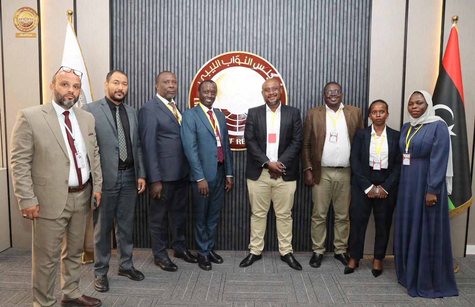 جولة تفقدية لمستشاري البرلمانات الأفريقية داخل ديوان مجلس النواب