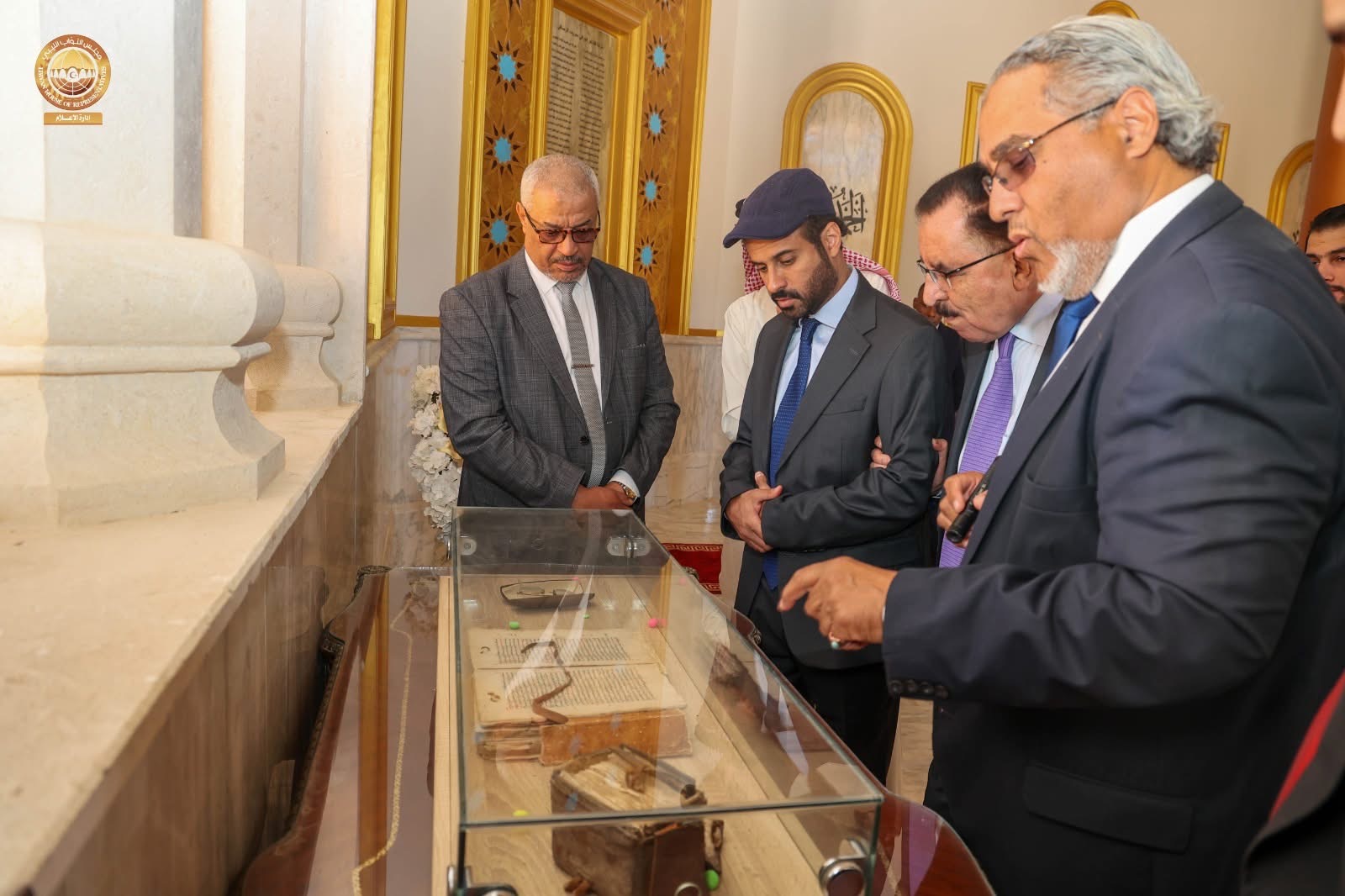 وفد برلماني آسيوي أفريقي يزور ضريح عمر المختار في بنغازي
