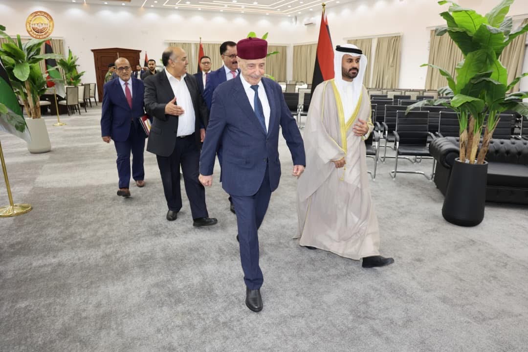 رئيس مجلس النواب يلتقي النائب الأول لرئيس المجلس البرلماني الآسيوي الأفريقي