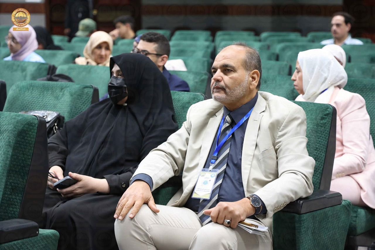 اختتام أعمال المؤتمر الدولي الأول لكلية اللغات بمشاركة أكاديميين من مختلف الجامعات الليبية
