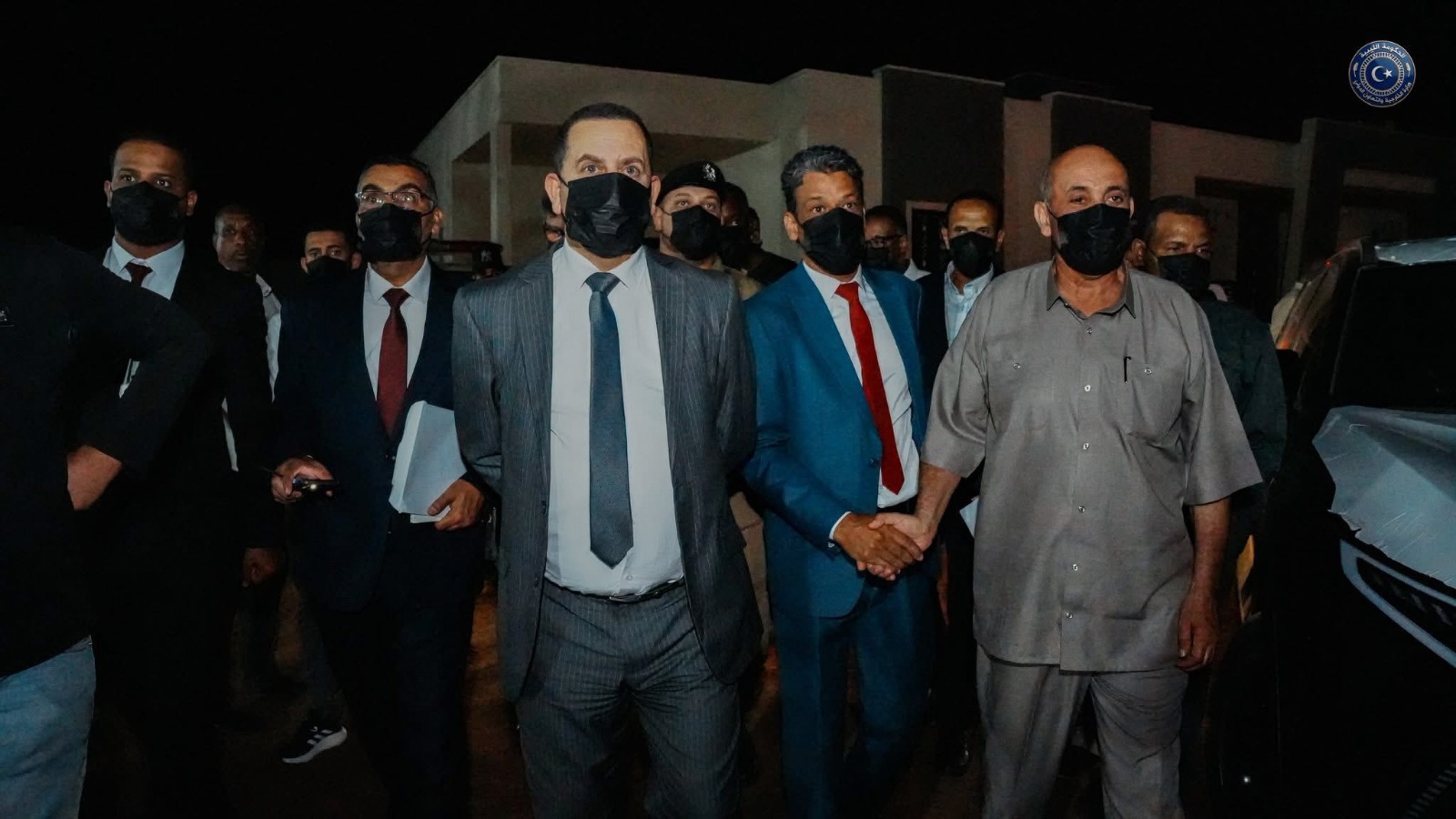 الحويج يشرف على ترحيل عدد من المهاجرين غير الشرعيين إلى النيجر