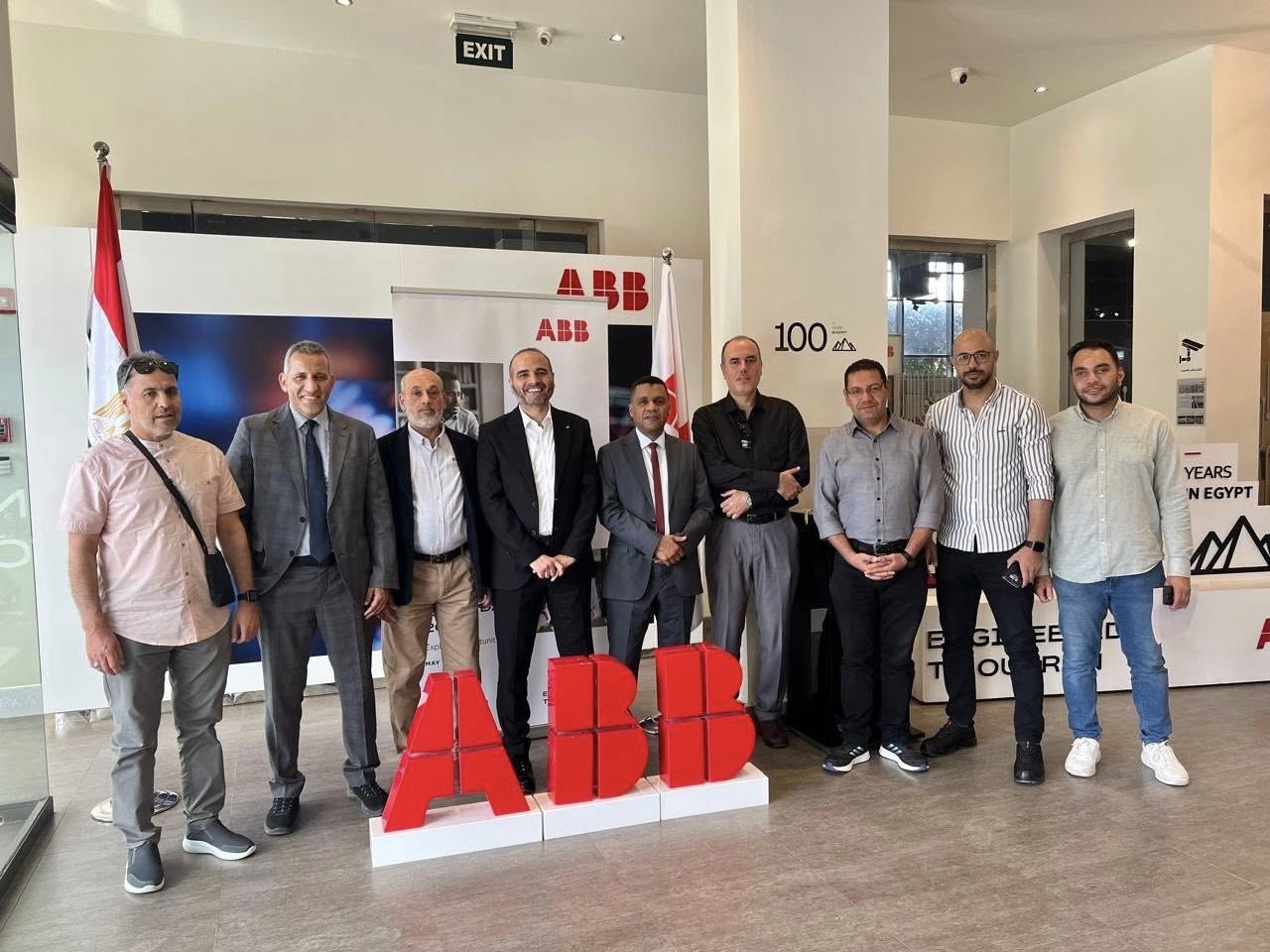 وزارة الكهرباء توفد وفداً فنياً إلى مصانع ABB بالعاصمة المصرية القاهرة القاهرة
