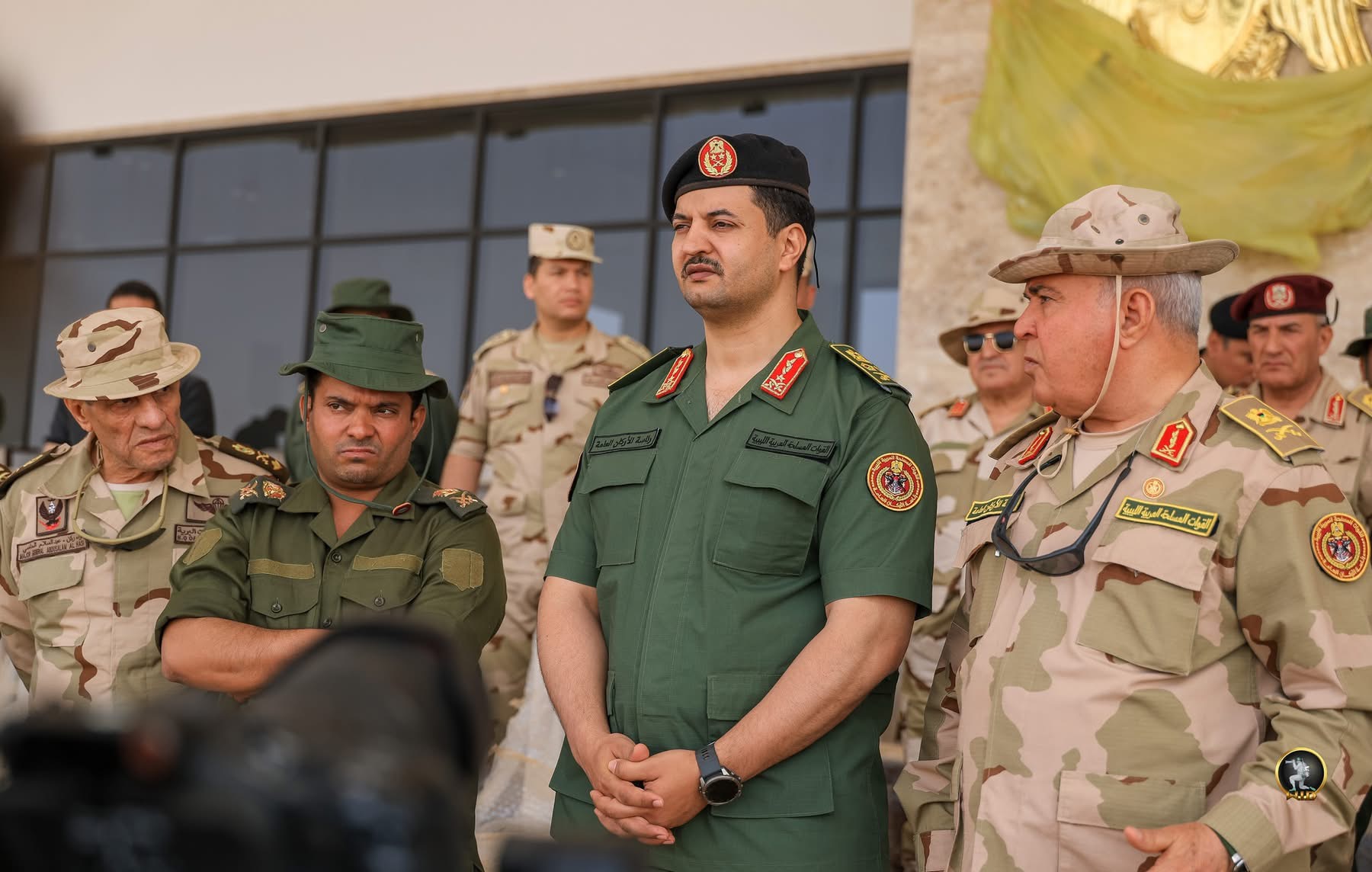 رئيس الأركان العامة يتفقد تدريبات الوحدات المشاركة في مناورات “درع الكرامة 2”
