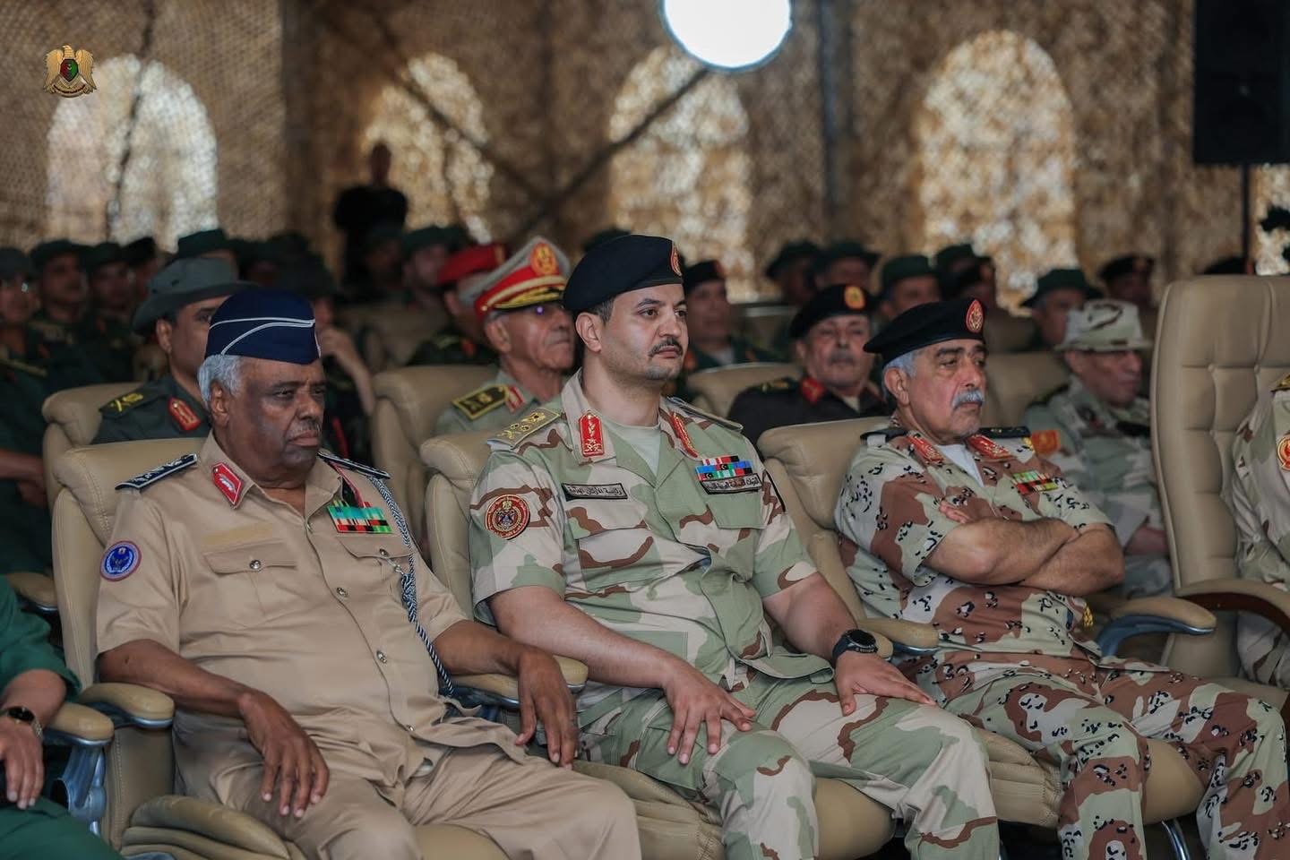 مناورة “درع الكرامة 2” تستعرض جاهزية القوات المسلحة بمشاركة واسعة من مختلف الوحدات