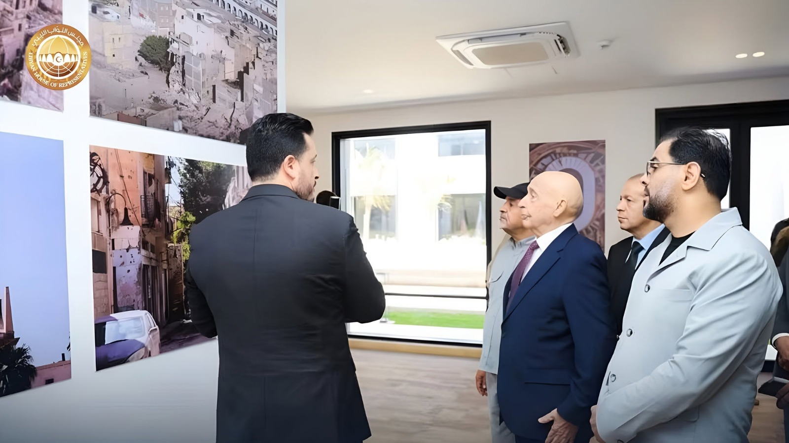 المستشار عقيله صالح ورئيس الحكومة ومدير صندوق التنمية يتابعون مشاريع إعمار الصابري