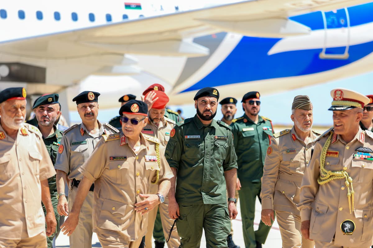 الفريق صلاح الدين النمروش يصل إلى سرت للقاء رئيس الأركان العامة للقوات المسلحة الفريق أول ركن خالد حفتر