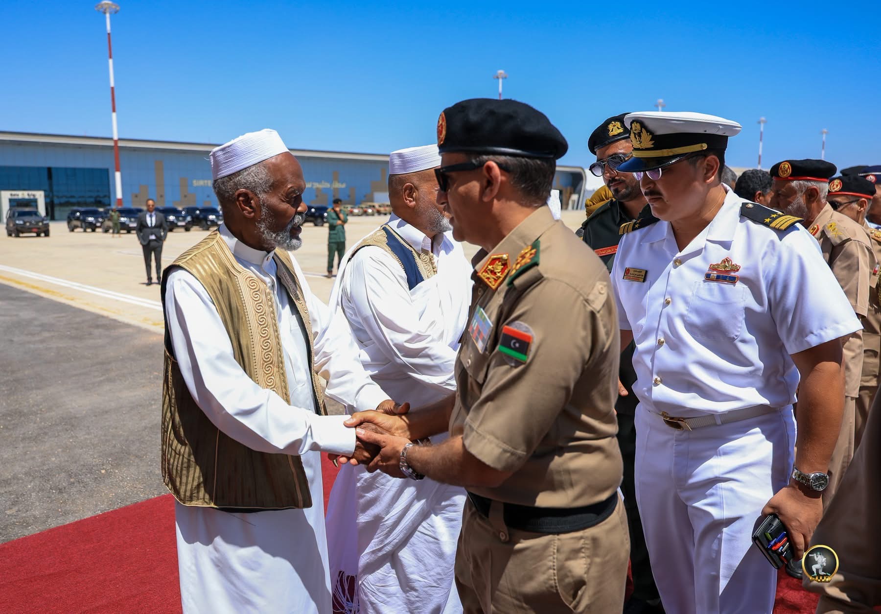 الفريق صلاح الدين النمروش يصل إلى سرت للقاء رئيس الأركان العامة للقوات المسلحة الفريق أول ركن خالد حفتر