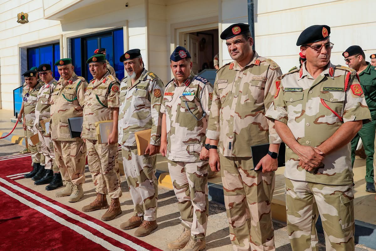 نائب القائد العام للقوات المسلحة الفريق أول ركن صدام حفتر يتابع جاهزية الوحدات العسكرية بالمنطقة الجنوبية