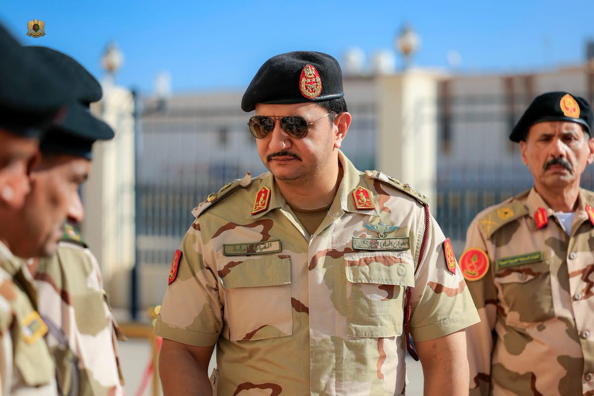 نائب القائد العام للقوات المسلحة الفريق أول ركن صدام حفتر يتابع جاهزية الوحدات العسكرية بالمنطقة الجنوبية