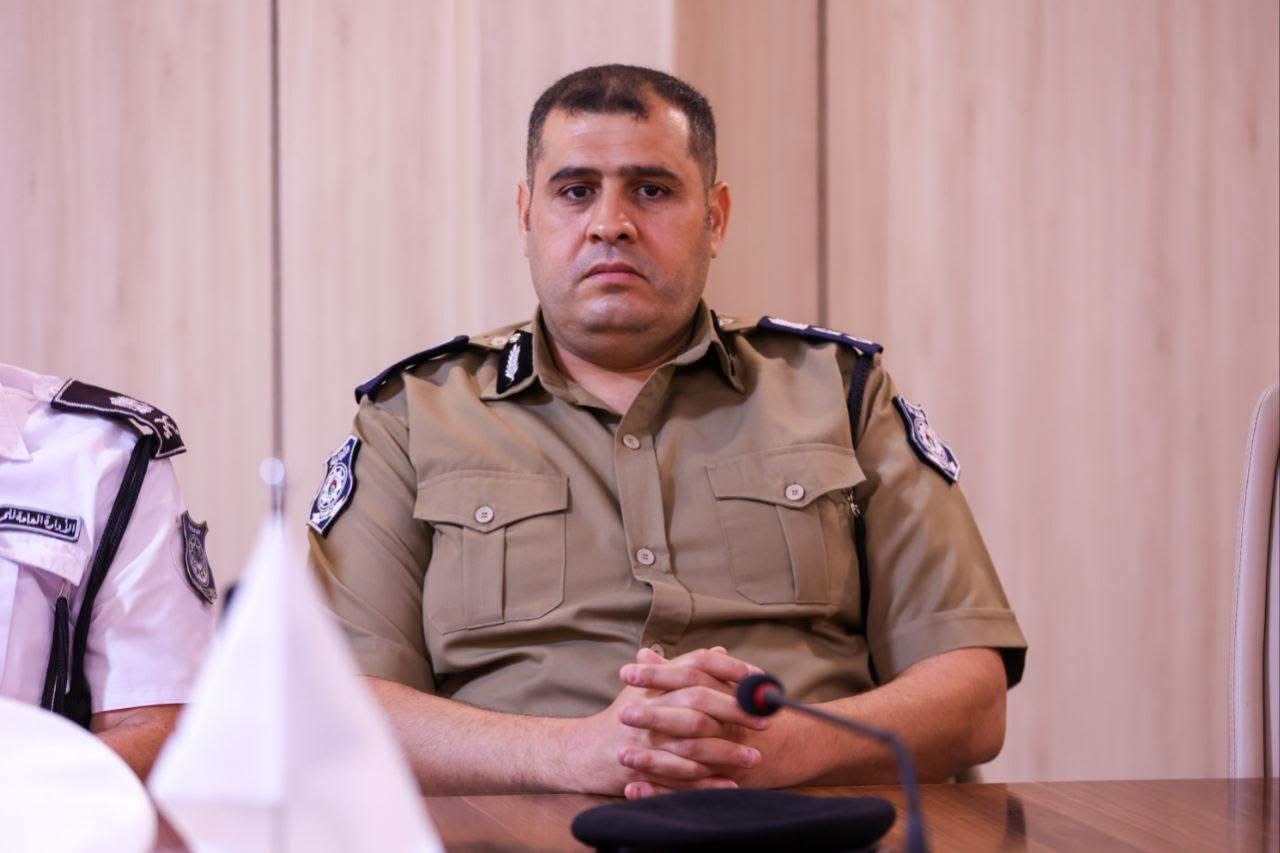 اللواء عصام أبوزريبة يعقد اجتماعًا لتعزيز التعاون لمكافحة المخدرات والظواهر السلبية بالمؤسسات التعليمية