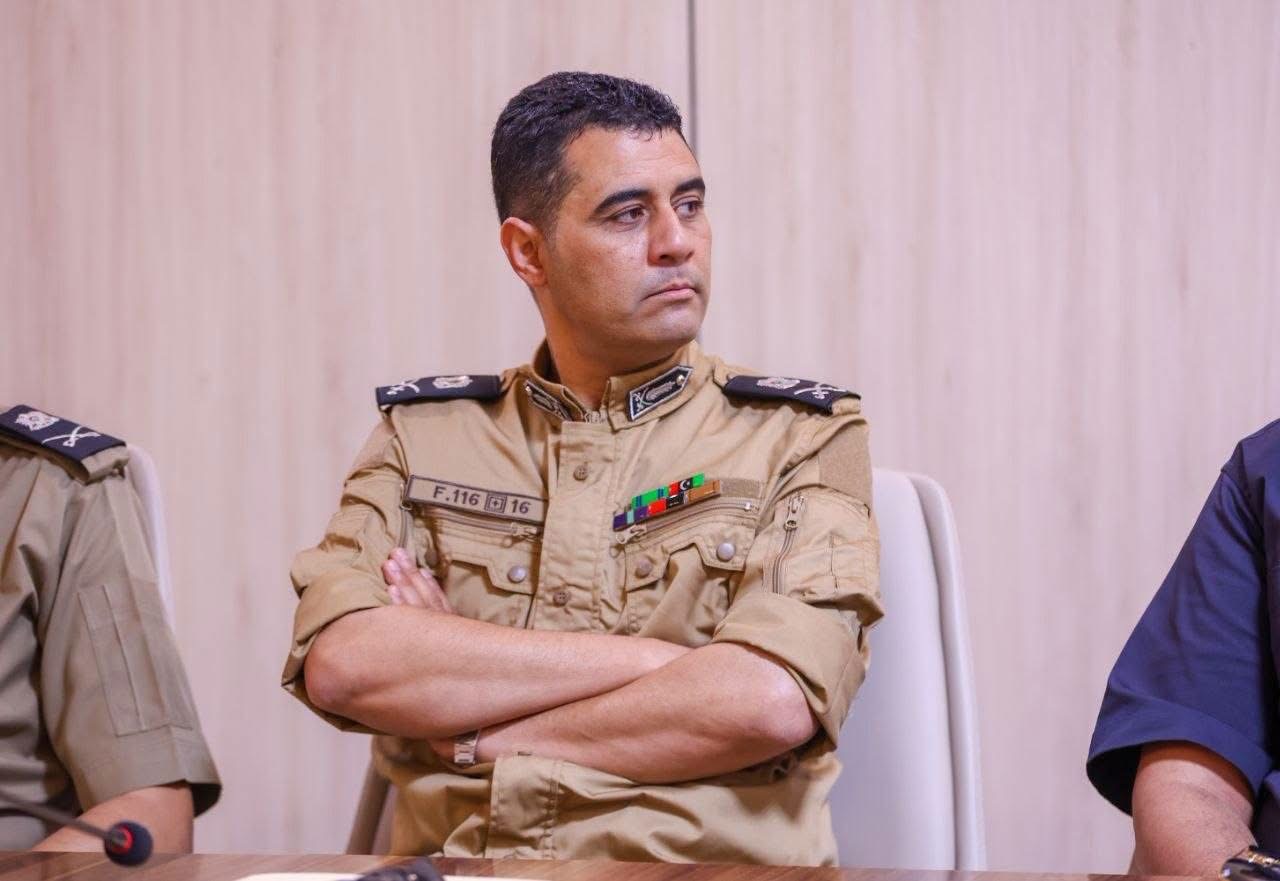 اللواء عصام أبوزريبة يعقد اجتماعًا لتعزيز التعاون لمكافحة المخدرات والظواهر السلبية بالمؤسسات التعليمية